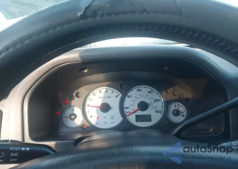 2002 Ford Escape Xlt from USA, damaged, VIN 1FMYU03122KC73150